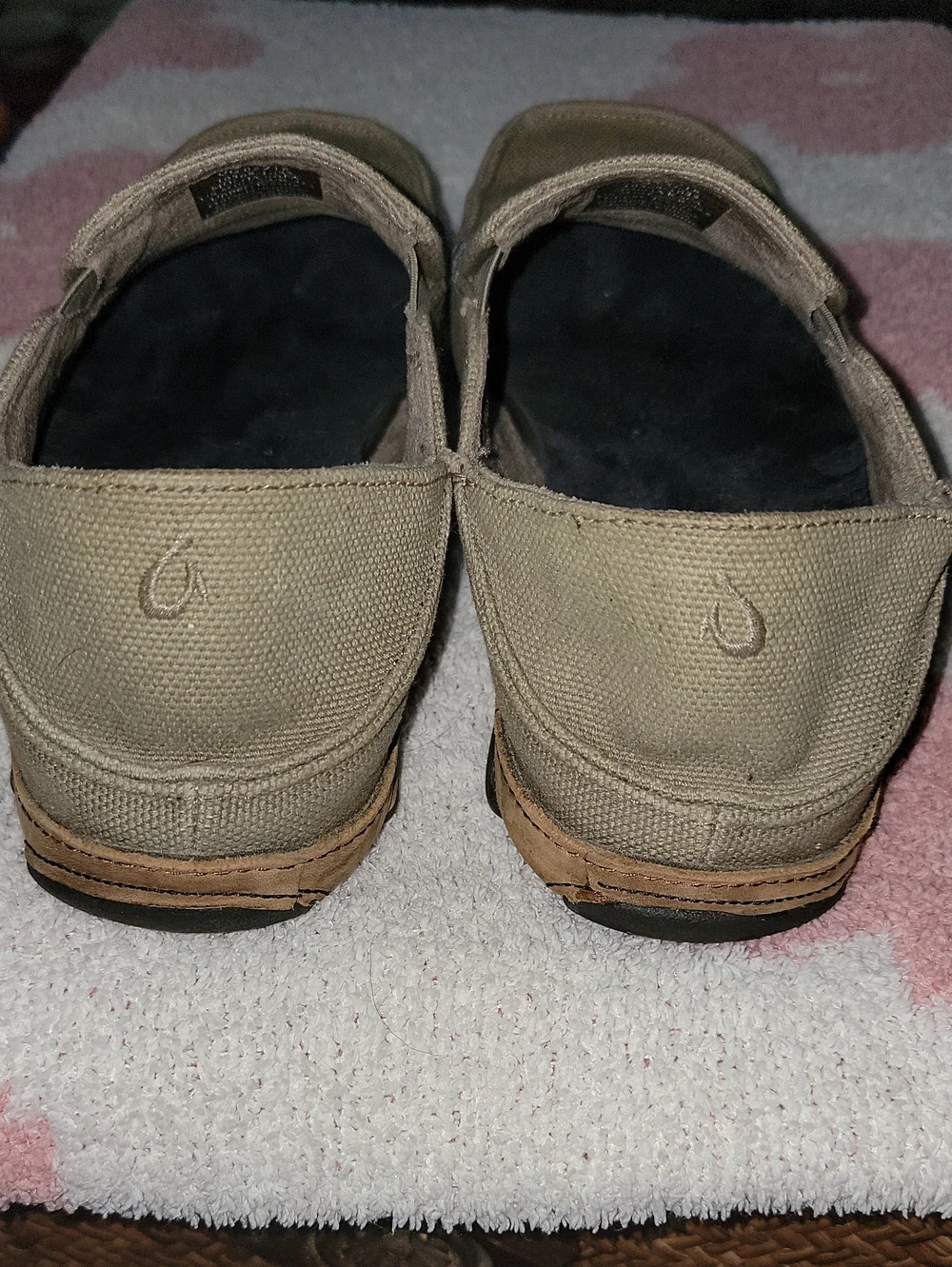 Olukai Moloa Kapa Slip On Shoes. Mens Size 10.5